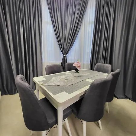 Apartament R&i House