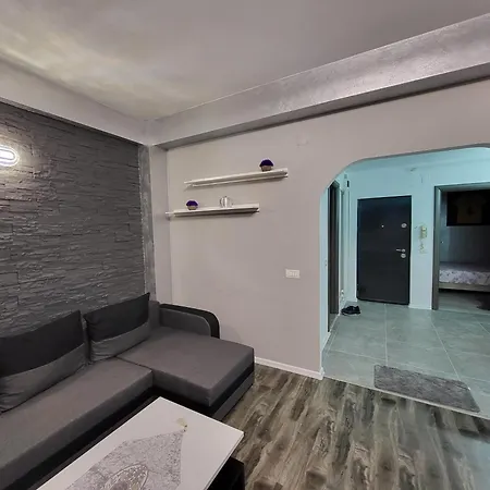 R&i House Apartament *